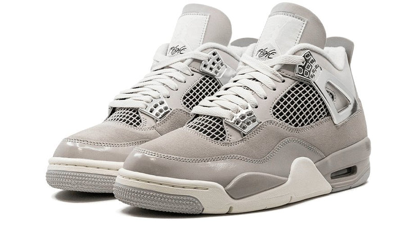 Air Jordan 4 'Frozen Moments'