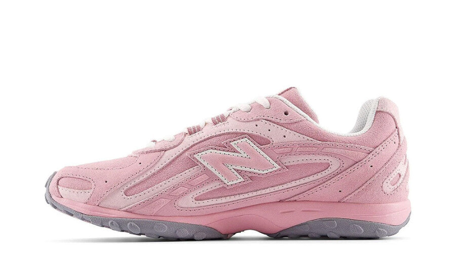New Balance 204L Pastel Pink